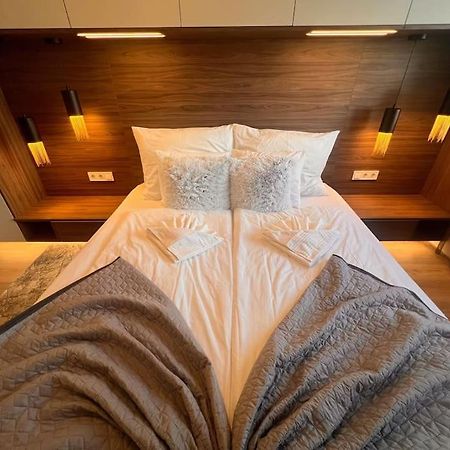 Karzo Property Lk 206 Budapest Luaran gambar