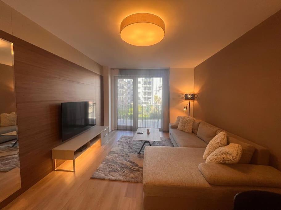 Karzo Property Lk 206 Budapest Luaran gambar