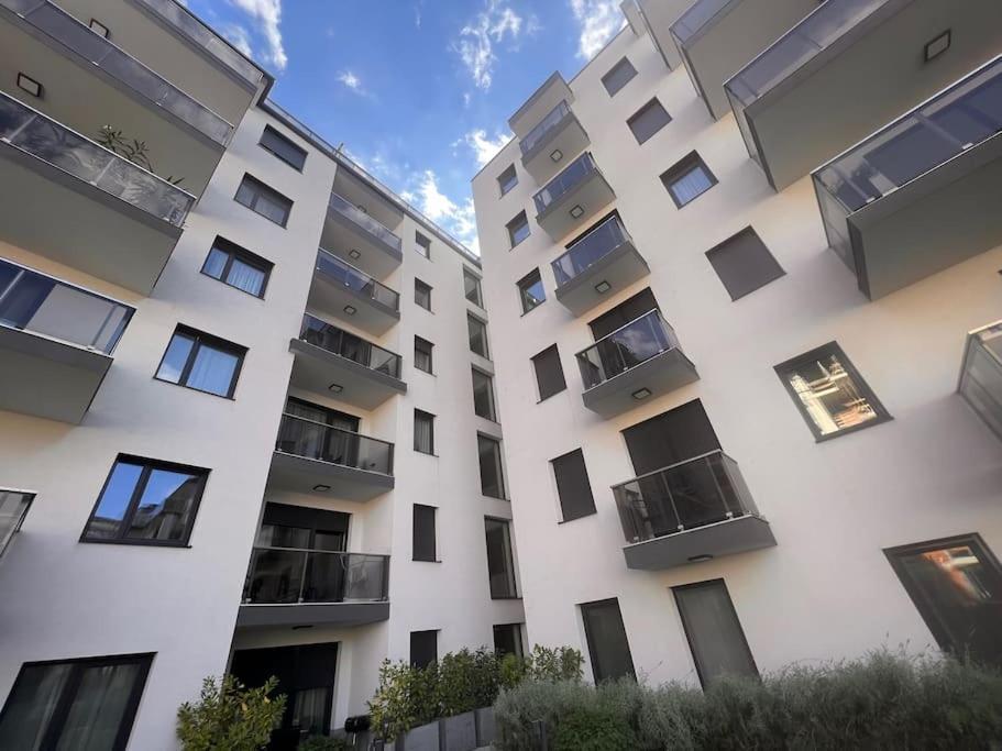 Karzo Property Lk 206 Budapest Luaran gambar